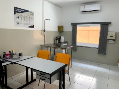 Consultório 2 Moderno Clínica Veterinária Agro Curió SJC